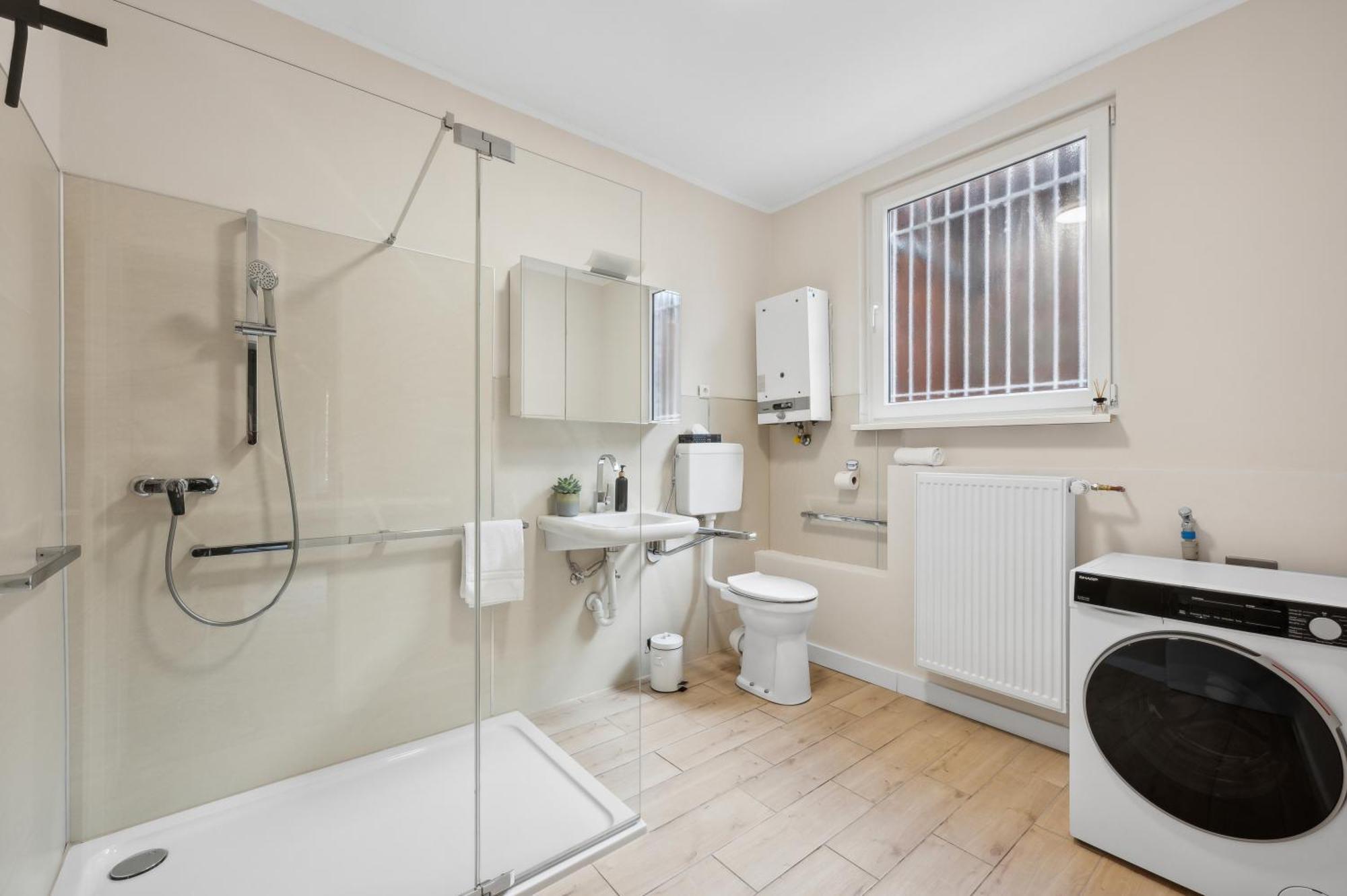 Altstadt Apartment Am Wasser Mit Parkplatz Und Riesigem Garten Bad Kreuznach Bagian luar foto